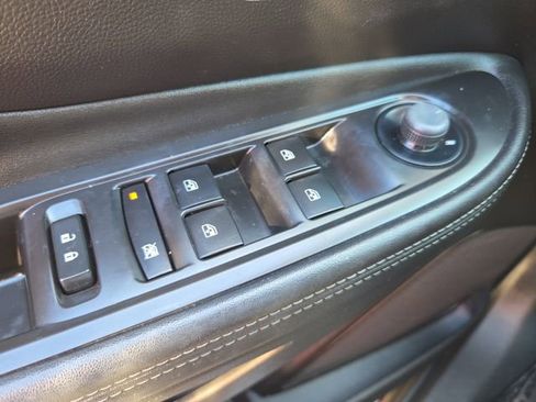 Certified 2022 Buick Encore Preferred w/ Safety Package image 19