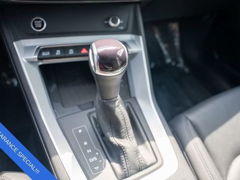 Used 2024 Audi Q3 2.0T Premium image 25
