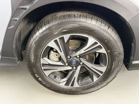 Used 2026 Subaru Crosstrek 2.5i Premium AWD/4WD image 34