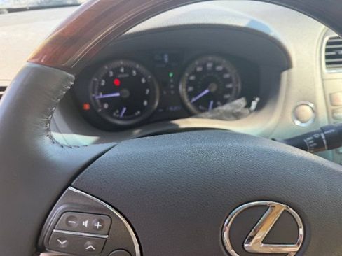Used 2012 Lexus ES 350 FWD image 19
