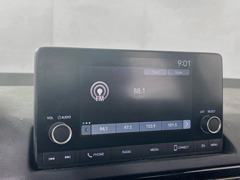 Used 2023 Honda Civic LX image 14
