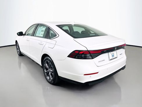 New 2026 Honda Accord EX-L image 7