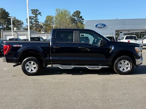 Used 2021 Ford F150 XLT image 7