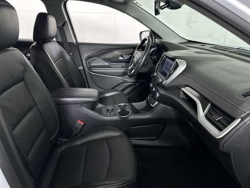 Used 2023 GMC Terrain SLT w/ Infotainment Package II FWD image 29