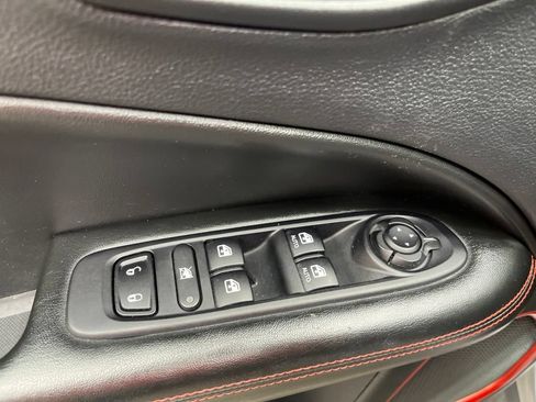 Used 2020 Jeep Compass Trailhawk AWD/4WD image 29