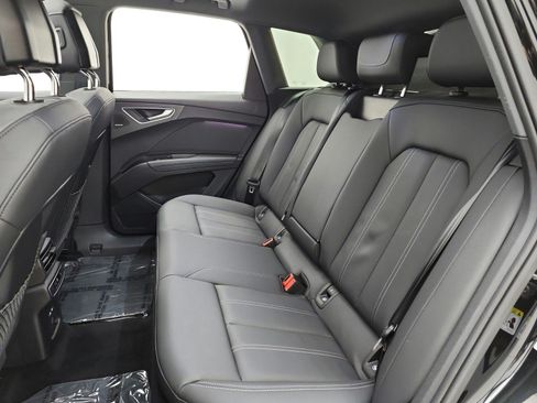 Used 2024 Audi Q4 e-tron Premium Plus w/ Premium Plus AWD/4WD image 15