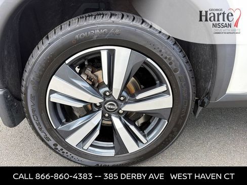 Certified 2023 Nissan Rogue SL AWD/4WD image 11