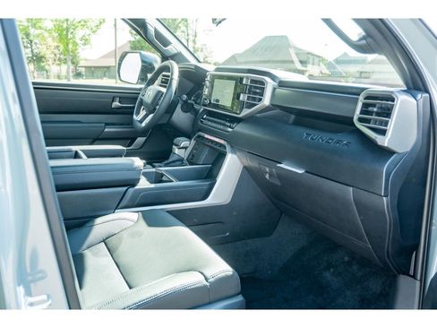 Used 2025 Toyota Tundra SR5 w/ SR5 Premium Package RWD image 18