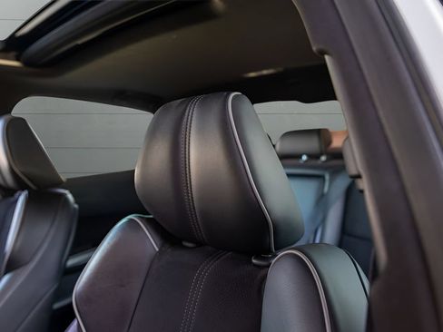 Used 2018 Acura TLX V6 w/ Technology & A-SPEC Pkg FWD image 36