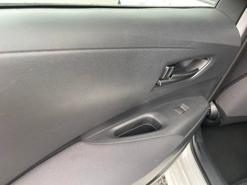 Used 2024 Toyota Corolla LE image 21