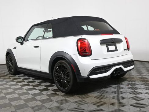 Used 2023 MINI Cooper S FWD image 5