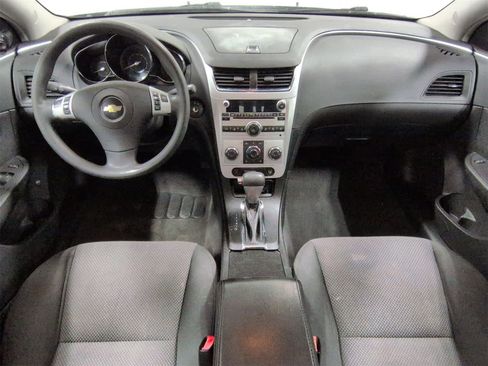 Used 2009 Chevrolet Malibu LT w/ Power Convenience Package image 16