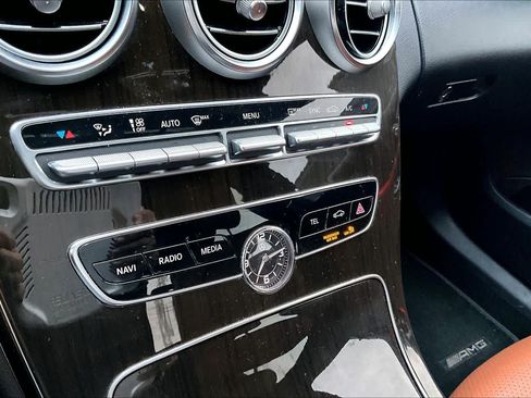 Used 2020 Mercedes-Benz C 300 Sedan image 27