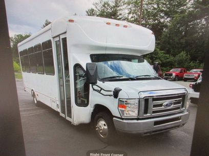 Used 2018 Ford E-450 and Econoline 450 Super Duty w/ Shuttle Bus Prep Package