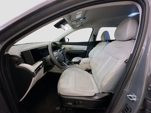 Used 2025 Hyundai Tucson SEL image 13