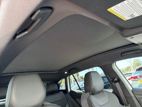 New 2025 Volkswagen ID.4 Pro S image 24