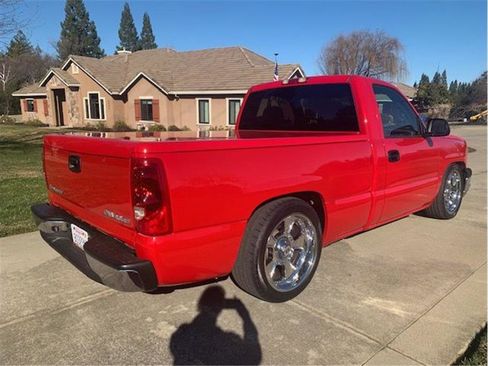 Used 2004 Chevrolet Silverado 1500 LS w/ Light Duty Power Package image 4