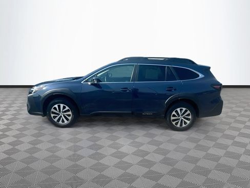 Certified 2025 Subaru Outback Premium AWD/4WD image 35