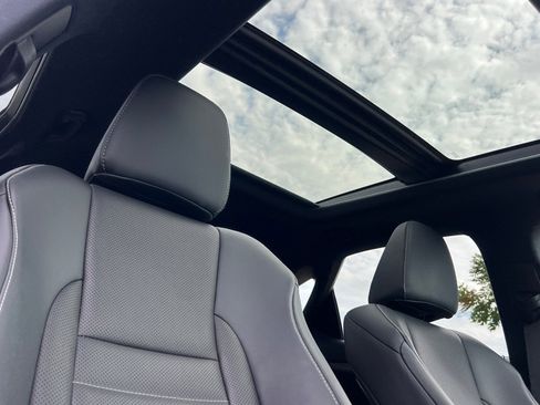 Used 2022 Lexus RX 450h F Sport w/ Accessory Package image 20