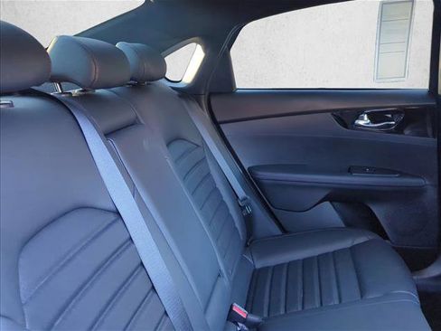 Used 2023 Kia Forte GT w/ GT2 Package image 21