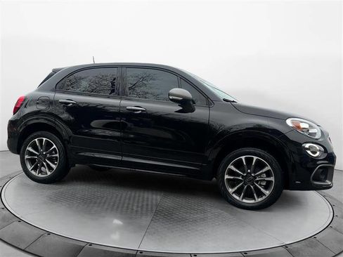Used 2022 FIAT 500X Pop w/ Sport Appearance Package image 6