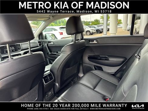 Used 2021 Kia Sportage EX AWD/4WD image 30