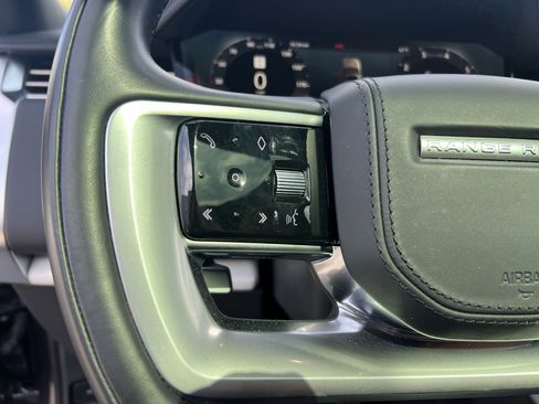 Certified 2023 Land Rover Range Rover SV AWD/4WD image 19