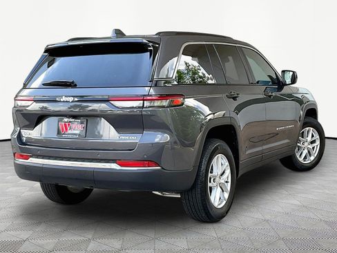 Used 2025 Jeep Grand Cherokee Laredo X AWD/4WD image 6