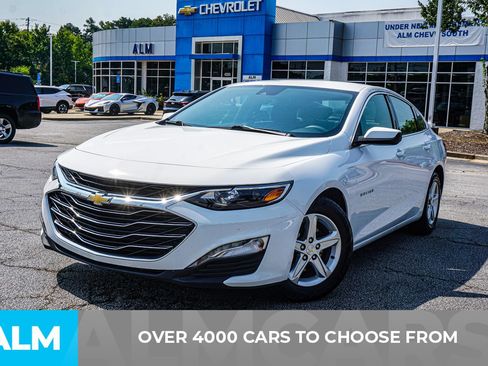 Used 2024 Chevrolet Malibu LT FWD image 2