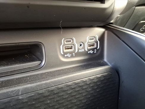 Used 2022 RAM 1500 Big Horn image 15