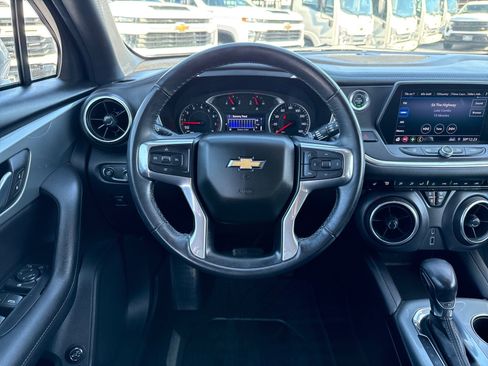 Used 2019 Chevrolet Blazer LT image 14