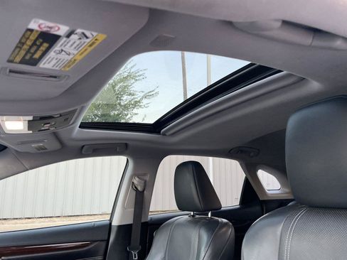Used 2018 Lexus RX 350 FWD w/ Premium Package image 16
