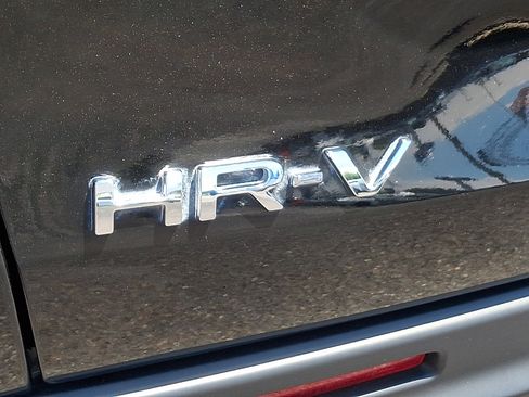 Used 2024 Honda HR-V LX image 30