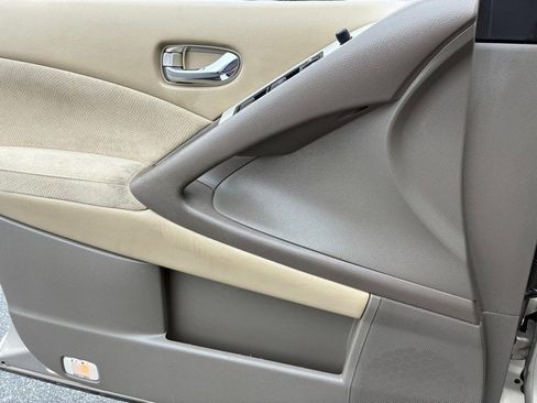 Used 2009 Nissan Murano S w/ Convenience Pkg image 13