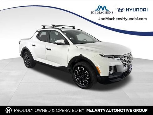 Used 2023 Hyundai Santa Cruz SEL w/ Activity Package AWD/4WD image 2