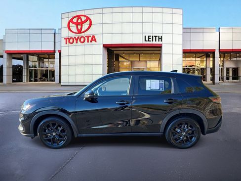 Used 2023 Honda HR-V Sport image 7