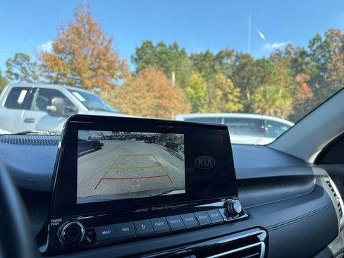 Used 2021 Kia Seltos SX w/ SX Sunroof Package image 19