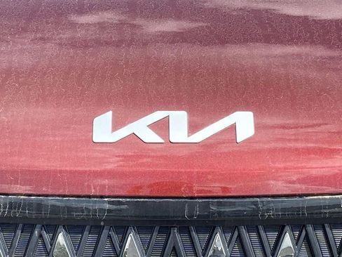 New 2026 Kia Carnival FWD image 29