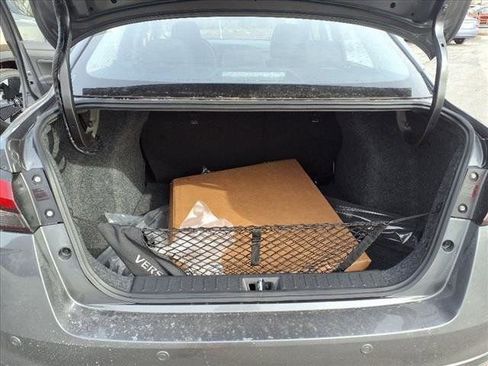 New 2025 Nissan Versa SR image 9