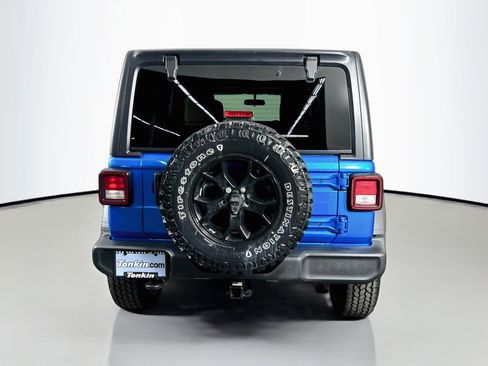 Used 2022 Jeep Wrangler Unlimited Sport AWD/4WD image 6