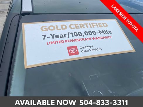 Certified 2024 Toyota Highlander XLE FWD image 11