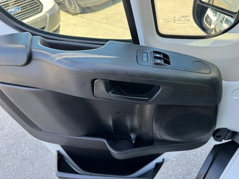 Used 2022 RAM ProMaster 2500 image 22