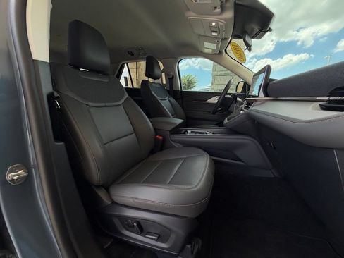 New 2026 Ford Explorer Active w/ Active Comfort Package RWD image 22