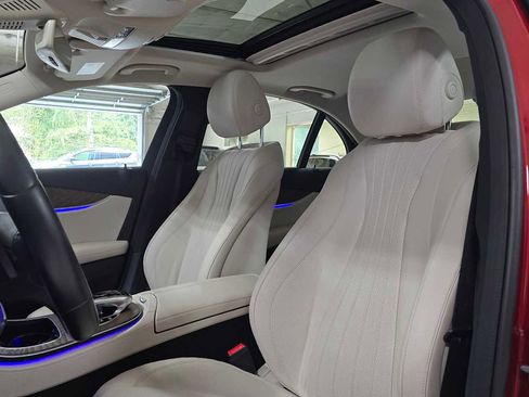 Used 2019 Mercedes-Benz E 300 4MATIC image 21