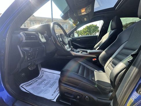 Used 2020 Lexus IS 350 F Sport w/ Blackline Edition AWD/4WD image 10
