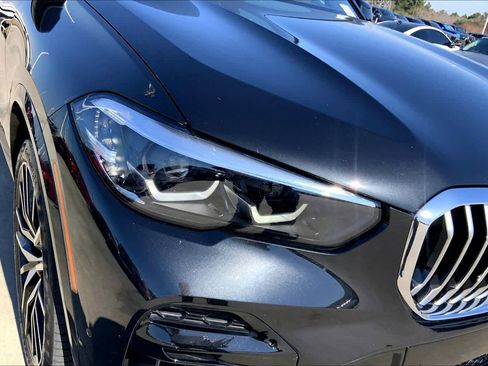 Used 2022 BMW X5 xDrive40i w/ M Sport Package image 28