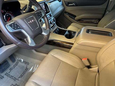 Used 2015 GMC Yukon SLT w/ Open Road Package image 11