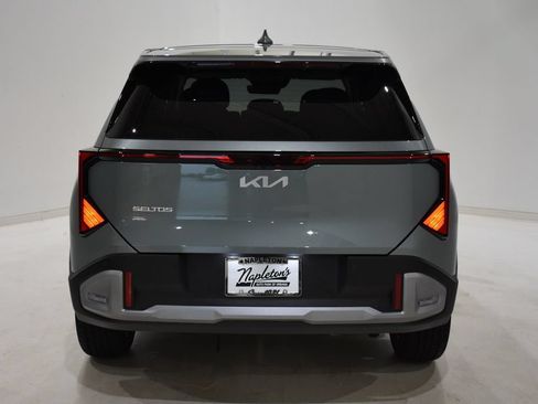 New 2027 Kia Seltos S FWD image 5