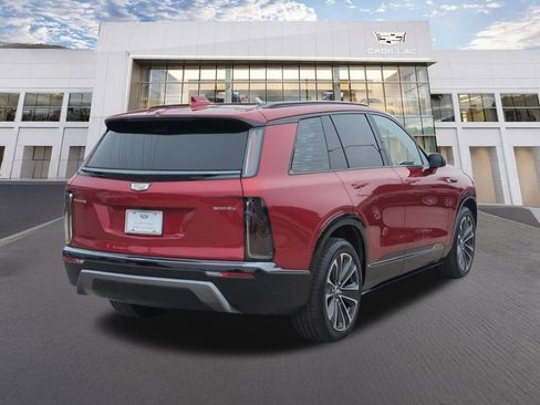 Used 2026 Cadillac Vistiq Premium Luxury AWD/4WD image 5