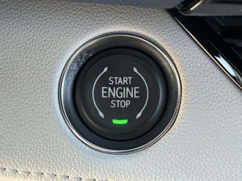 New 2026 Buick Enclave Avenir w/ Super Cruise Package FWD image 17